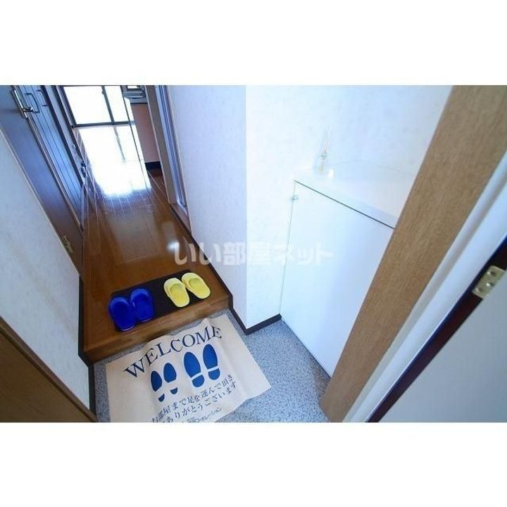 ドゥ・ソレイユの玄関