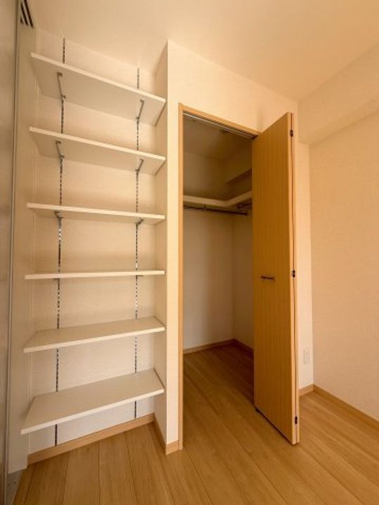 宮城県仙台市宮城野区鉄砲町東(マンション)の賃貸物件の内装