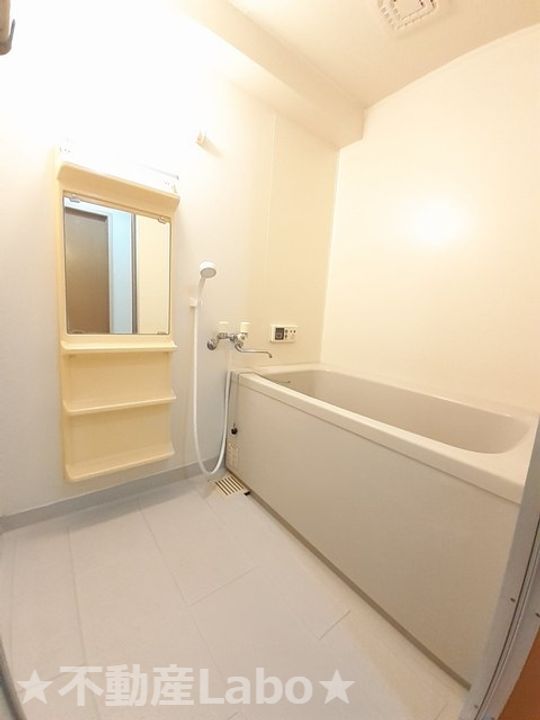 徳島県板野郡北島町鯛浜字西ノ須(アパート)の賃貸物件の風呂