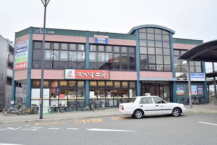 フローレンス向井の周辺