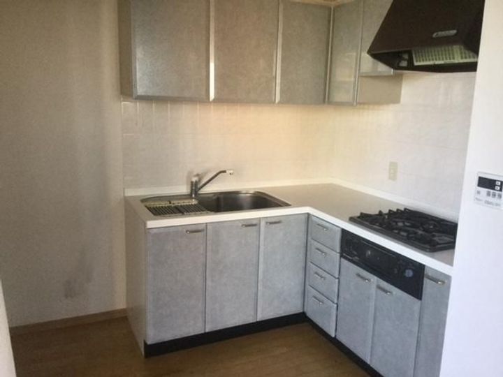 ヴィルヌーブタワー駒沢のキッチン