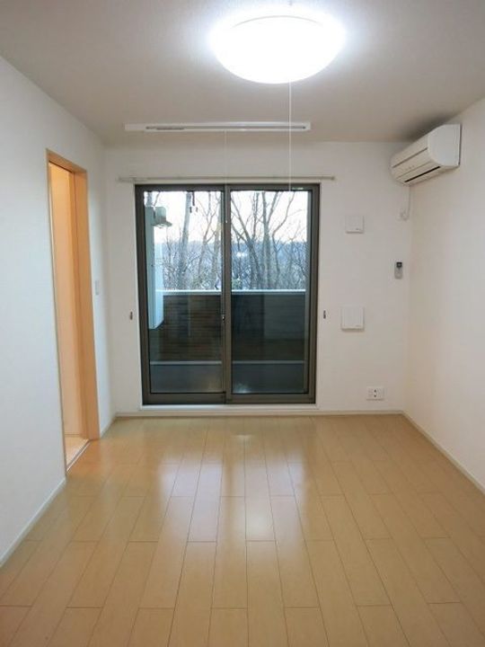 東京都日野市多摩平7(アパート)の賃貸物件の居間