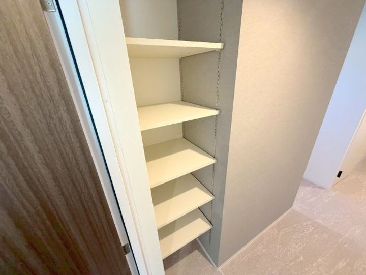 S-MOVE大阪鶴見の内装