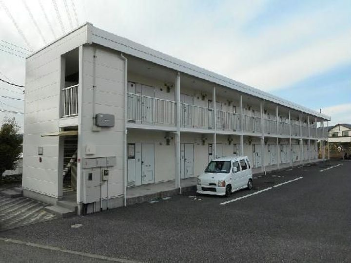 レオパレスグランディールの外観