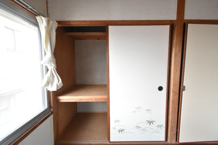栄アパートの内装