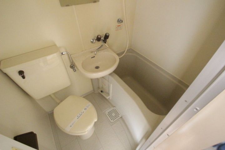 カーサ駅前の風呂