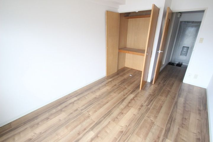 カーサ駅前の居間