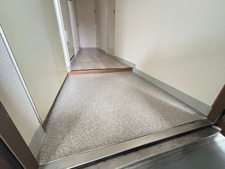 双葉ヒルズ横川駅前の玄関