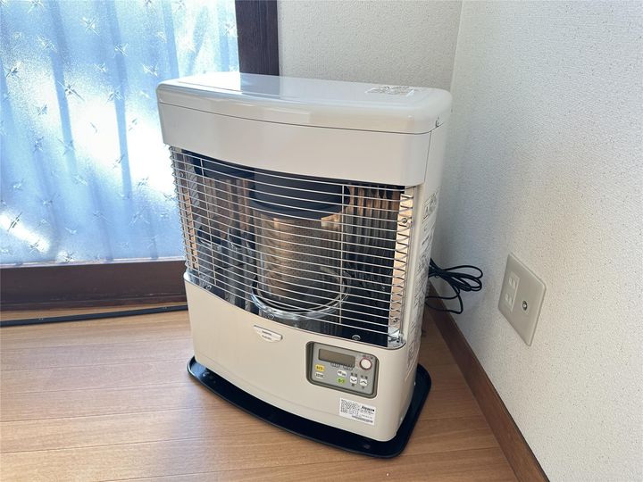 ハイツひまわり(左)の内装