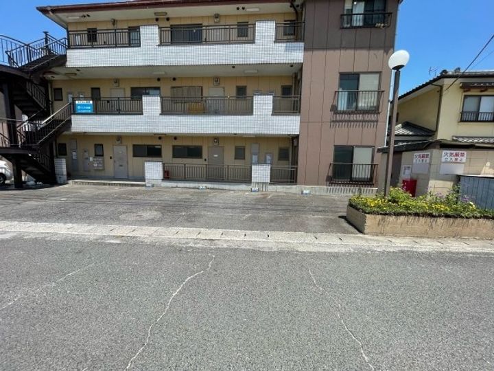 滋賀県近江八幡市上野町(マンション)の賃貸物件の地図