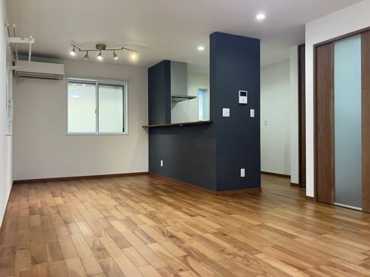 神奈川県横浜市旭区二俣川2(一戸建)の賃貸物件の居間