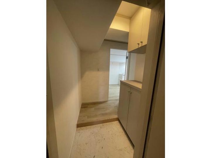 ケイポイントビルの玄関