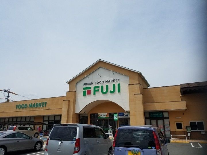 ハイツベルフラワーの周辺