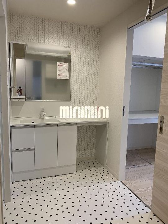 ボンヌ・シャンス参番館の内装