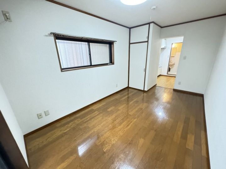 クリエール翠嵐の居間