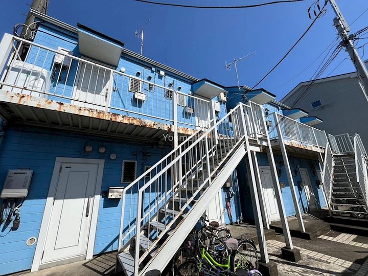 神奈川県藤沢市城南4(アパート)の賃貸物件の外観