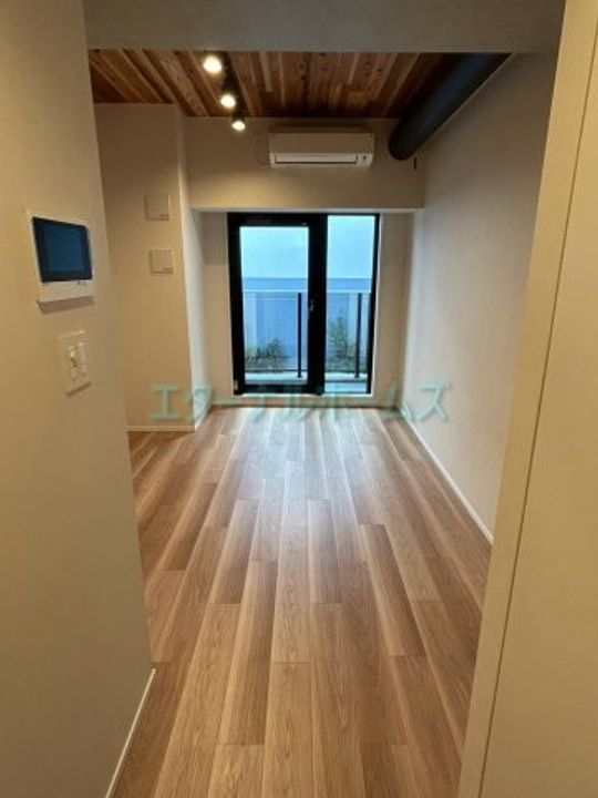 東京都豊島区南大塚2(マンション)の賃貸物件の居間