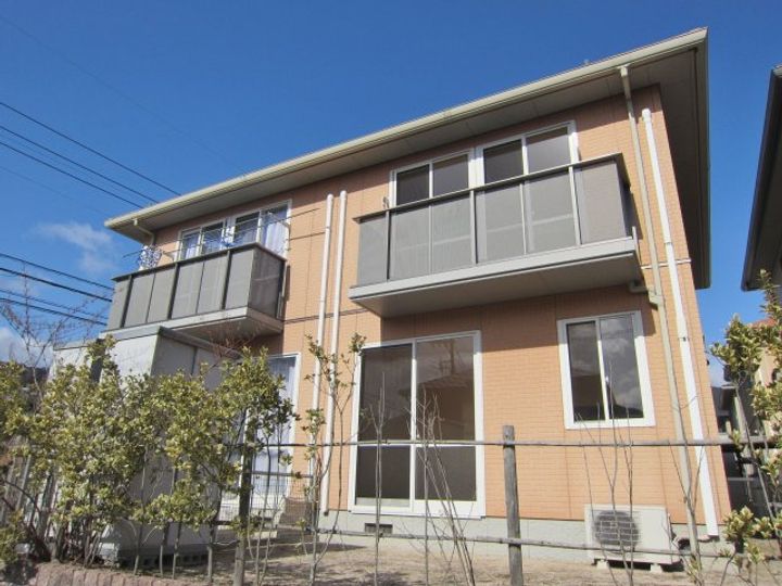 クレール アヴェニールの外観