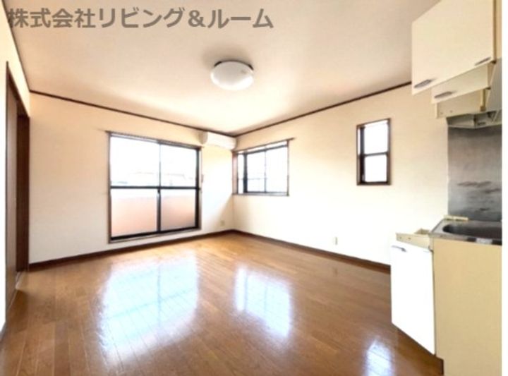 茨城県神栖市大野原1(アパート)の賃貸物件の居間