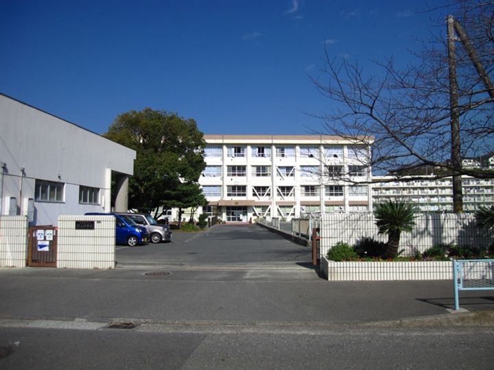 エミネンス藤の周辺