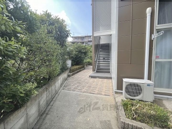 レオパレス王寺の地図