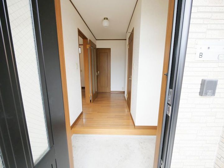 茨城県高萩市東本町1(一戸建)の賃貸物件の玄関