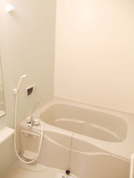 新潟県長岡市摂田屋2(アパート)の賃貸物件の風呂