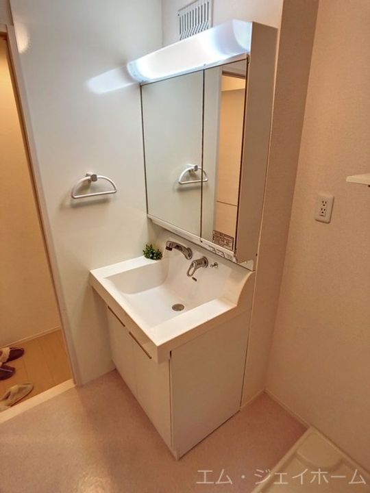 滋賀県栗東市綣10(アパート)の賃貸物件の内装