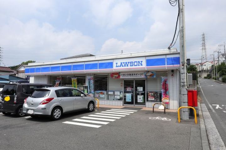 ホワイトコーポAの周辺