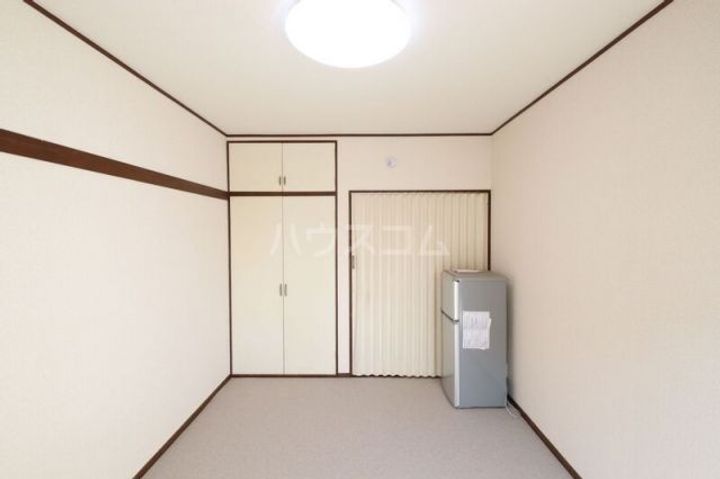 カレッジハウスIの内装