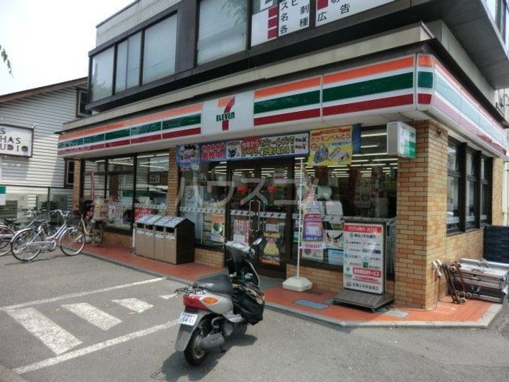 カレッジハウスIの周辺