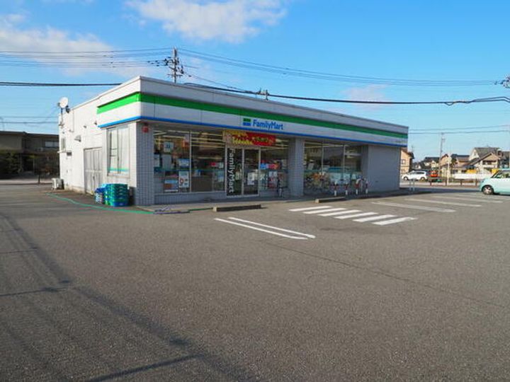 ドエル22の周辺
