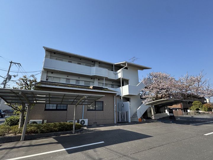 アークハイツ赤田の外観