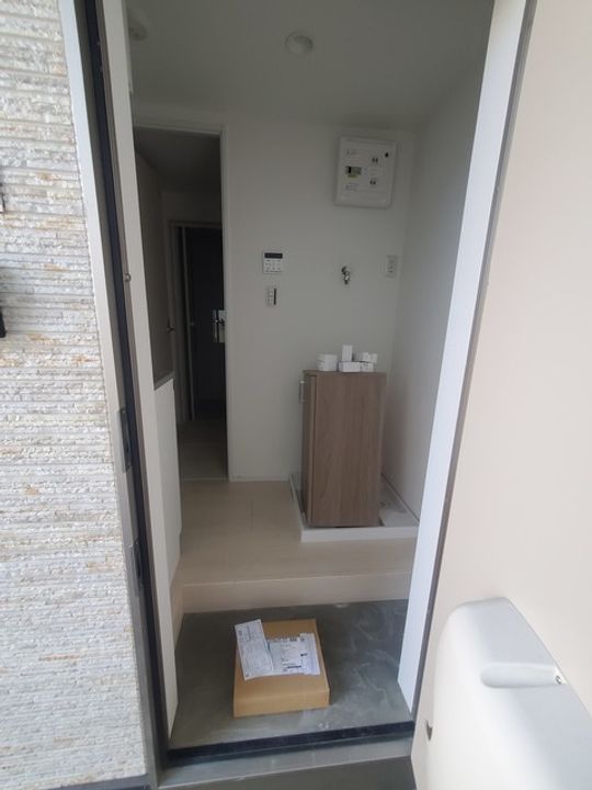 オデッセイ10の玄関