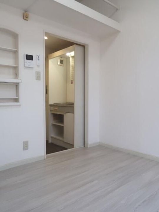 東京都新宿区榎町(アパート)の賃貸物件の内装