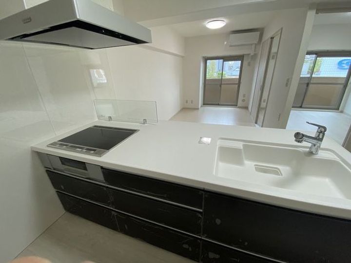 カーディナンス永山のキッチン