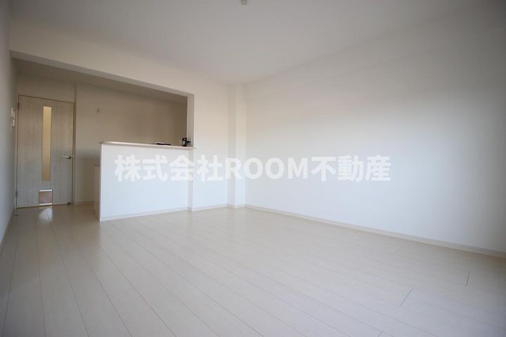 チェリーブロッサム久保原の居間