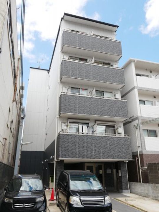 フラッティK&Sの外観