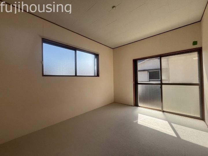 埼玉県久喜市鷲宮3(一戸建)の賃貸物件の玄関