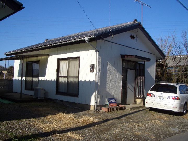 群馬県藤岡市中(一戸建)の賃貸物件の外観