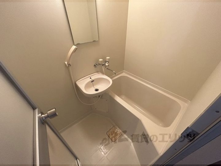 ロイヤルハイツ橿原2の風呂