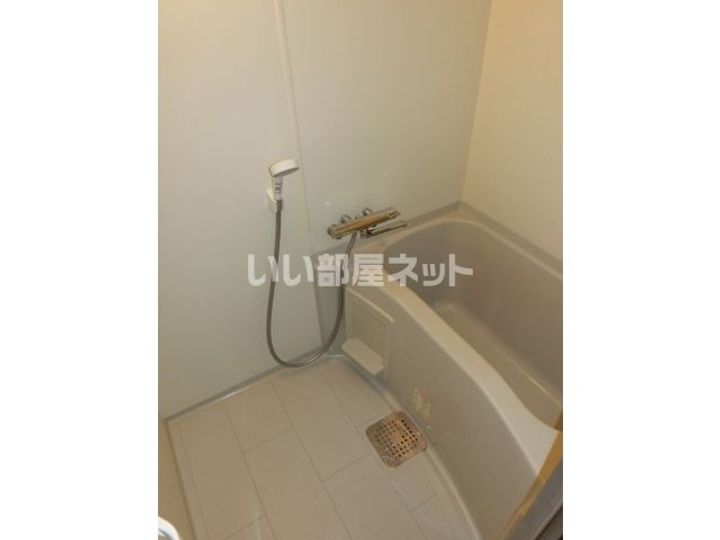 木下鉱産ビルの内装