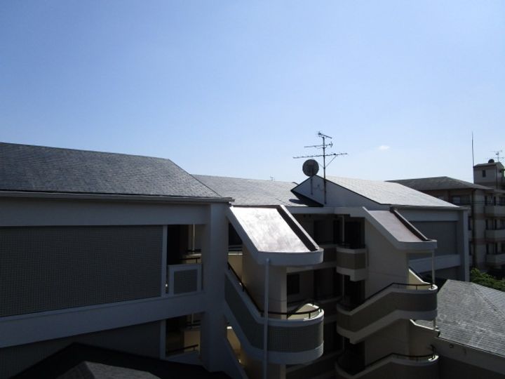 ヌーヴェルシャトーのその他画像