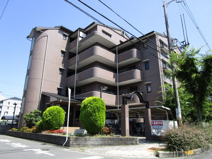 ヌーヴェルシャトーの外観