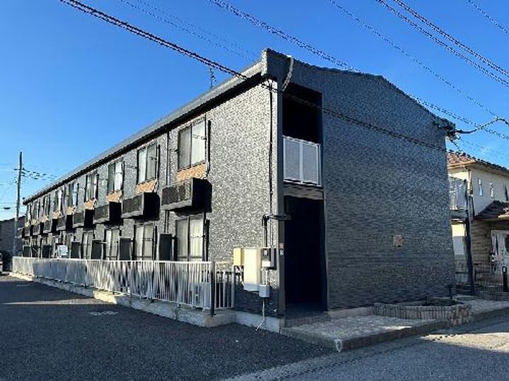 レオパレスEAST STARの外観