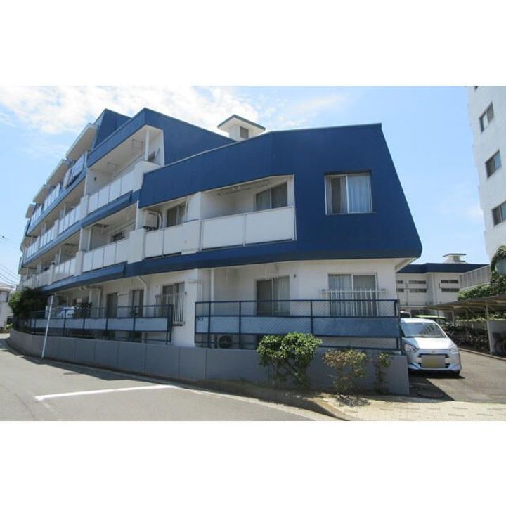 金沢八景ブランシールの外観