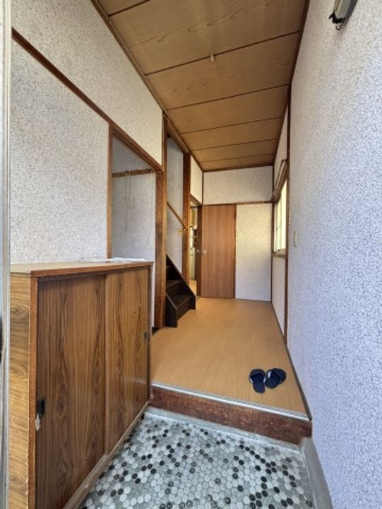 広島県安芸郡府中町瀬戸ハイム1(一戸建)の賃貸物件の玄関