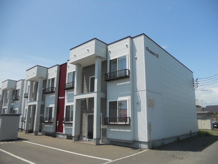 ROSSO B(ロッソビー)の外観
