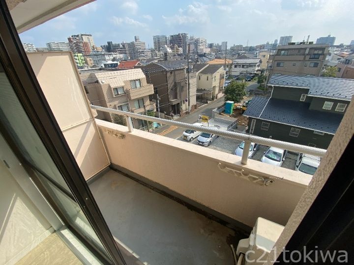 登喜和マンションの内装