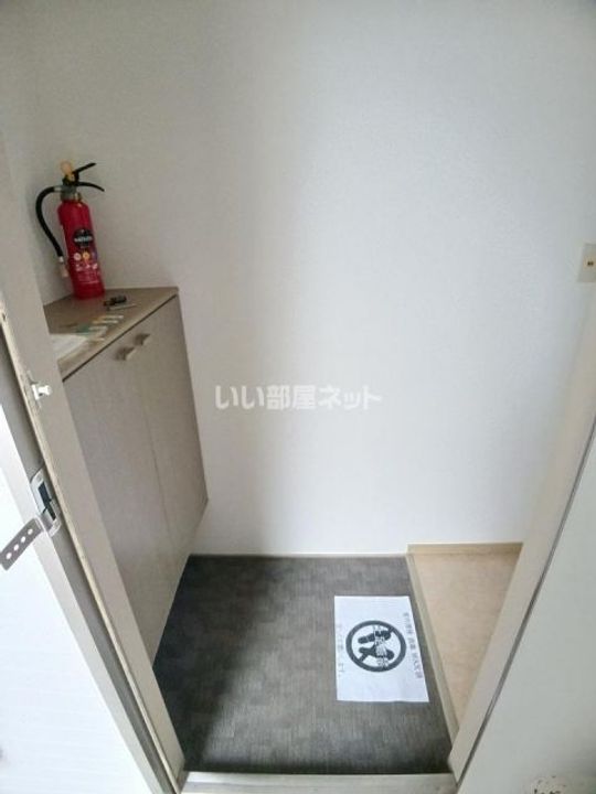 ベジタブルハイツの玄関